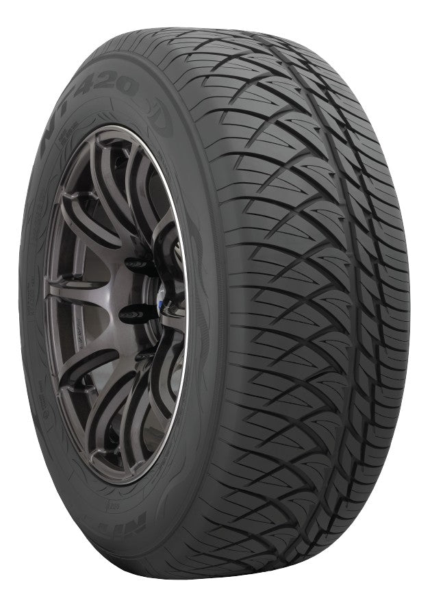 ยางรถยนต์ Nitto NT420SD 265/50/20